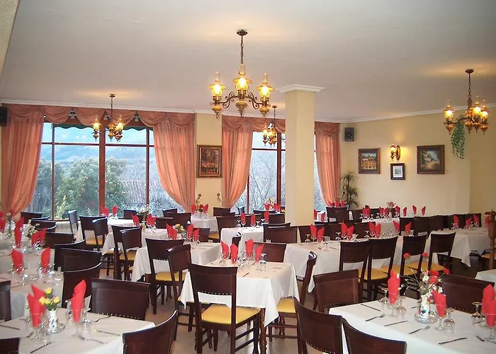 Cerezo Гостевой дом *